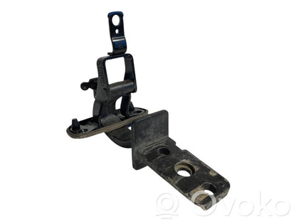 Aizmugurējā pārsega eņģe (-ess)