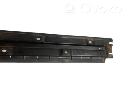 Side underbody protection