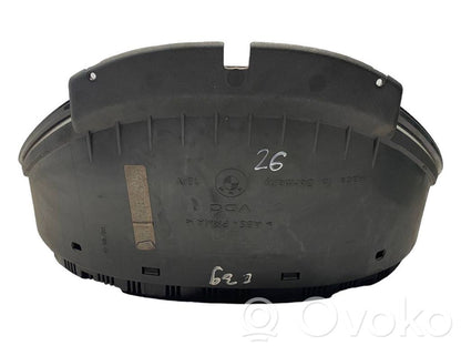 Speedometer (in the instrument panel)