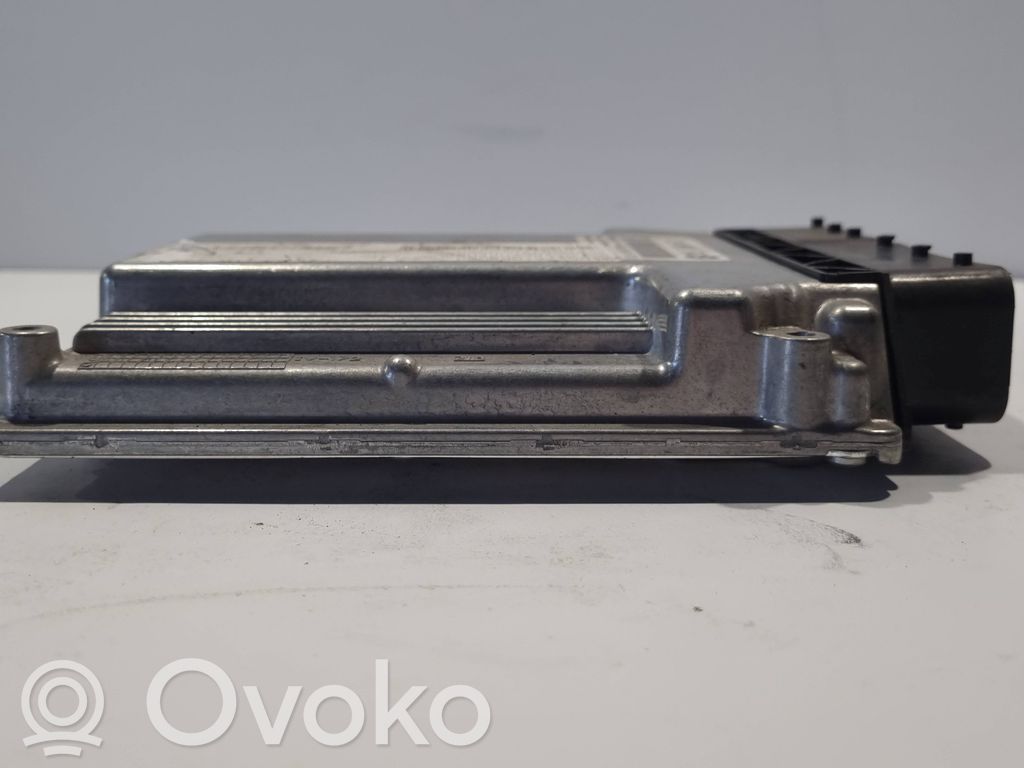 Блок управления двигателем