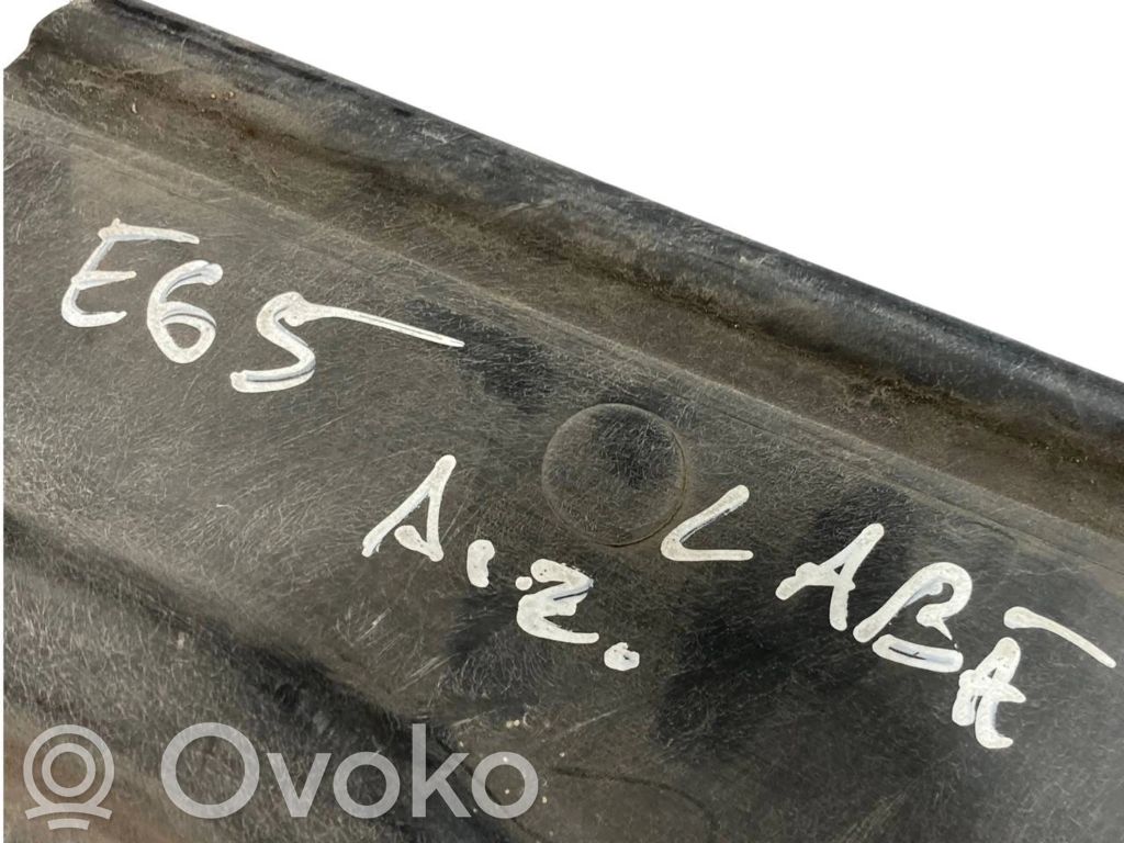 Apakšas aizsargs šasijas aizmugurējā daļā