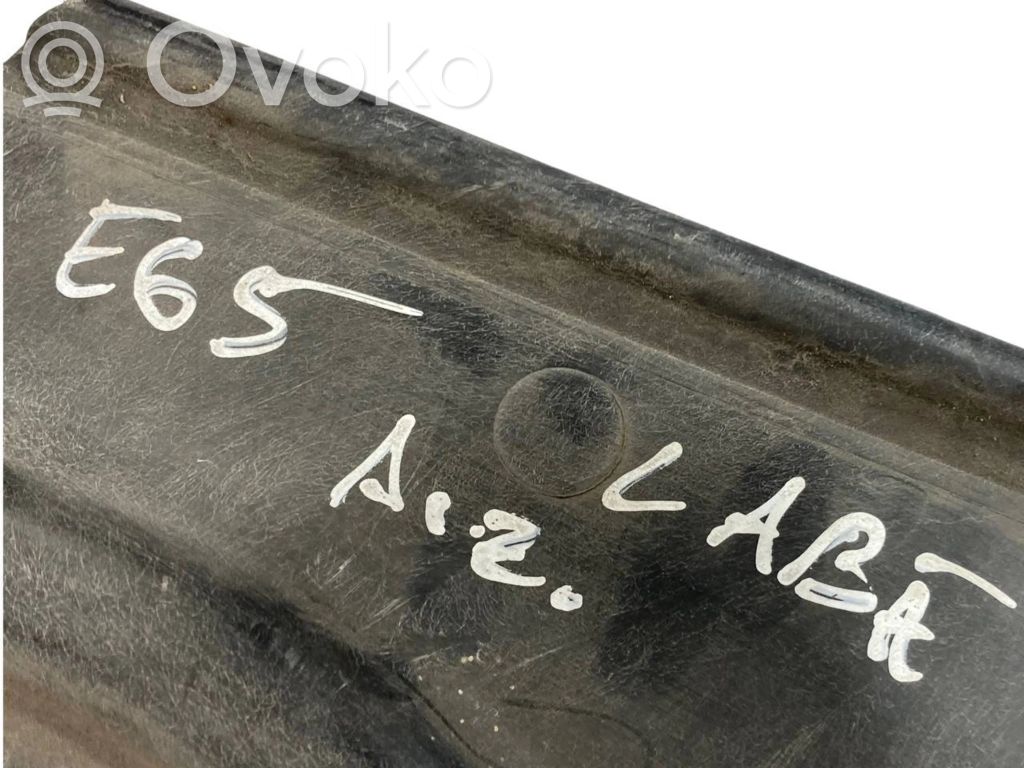 Apakšas aizsargs šasijas aizmugurējā daļā