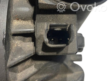 Thermostat / thermostat housing