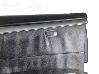 Отделка передней двери