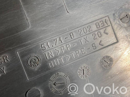 Gaisa plūsmas novirzītājs (-i)