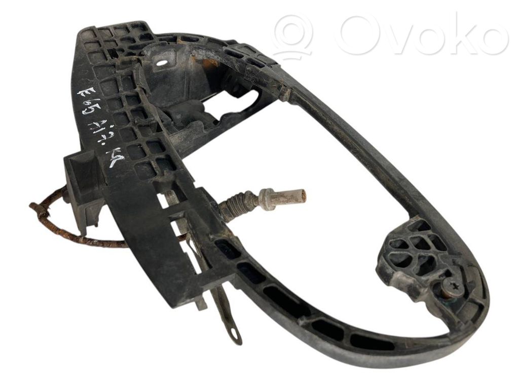 Holder/bracket for external opening handle at the back