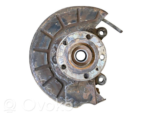 Priekšējā riteņa rumbas vārpstas šarnīrs (stupica, capfa)