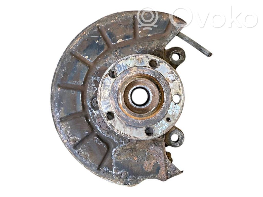 Priekšējā riteņa rumbas vārpstas šarnīrs (stupica, capfa)