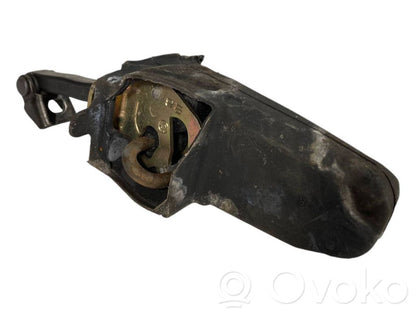 Durvju atvēruma ierobežotājs