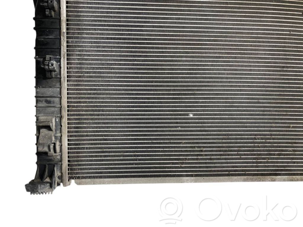 Dzesēšanas šķidruma radiators