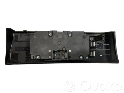 Headlight switch