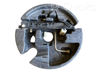 Rezerves riteņa montāžas komplekts