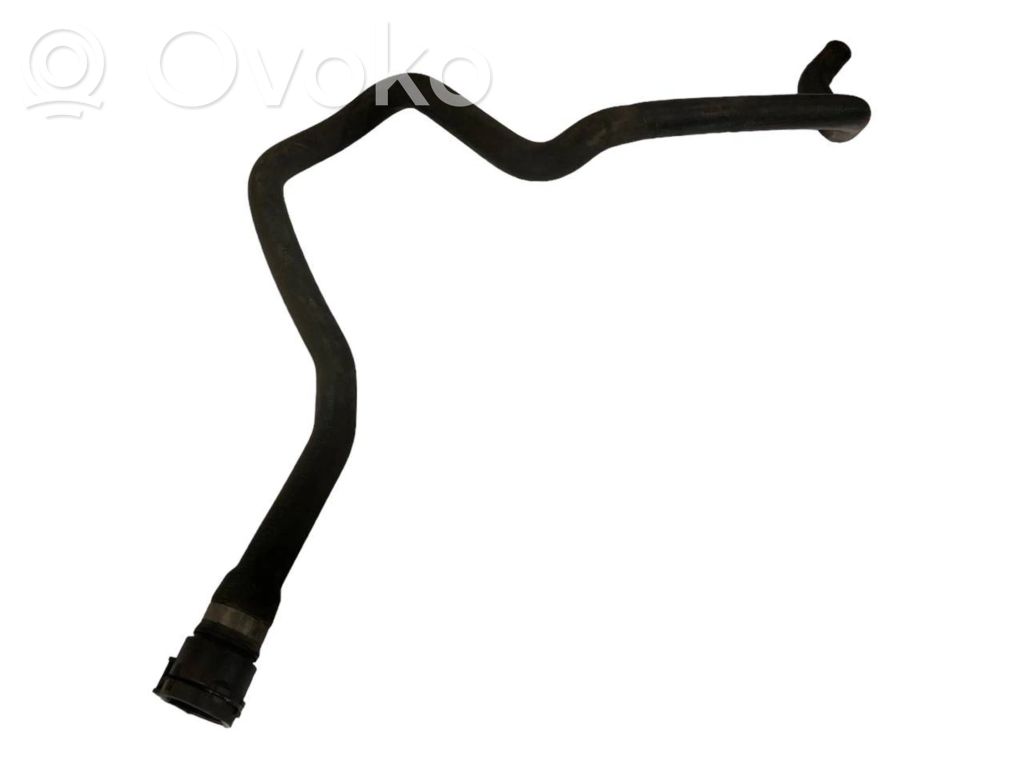 Caurulīte (-es) / šļūtene (-es)