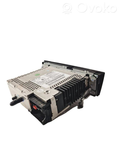 Радио / CD/DVD-плеер / навигация