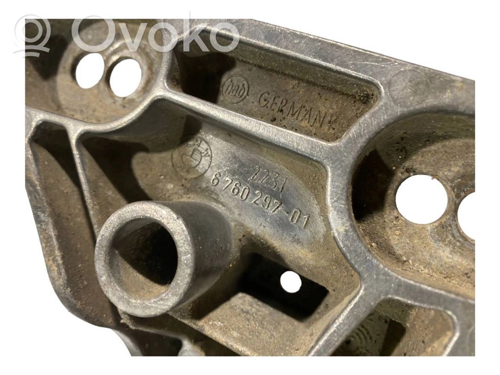 Pārnesumkārbas stiprinājuma kronšteins