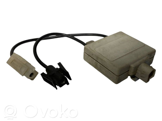 Antenna amplifier