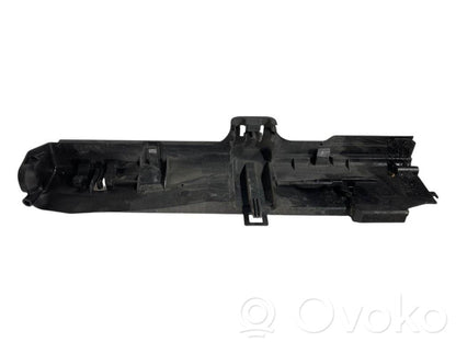 Radiatora (-u) turētājs / kronšteins