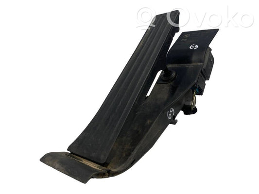 Akseleratora pedālis