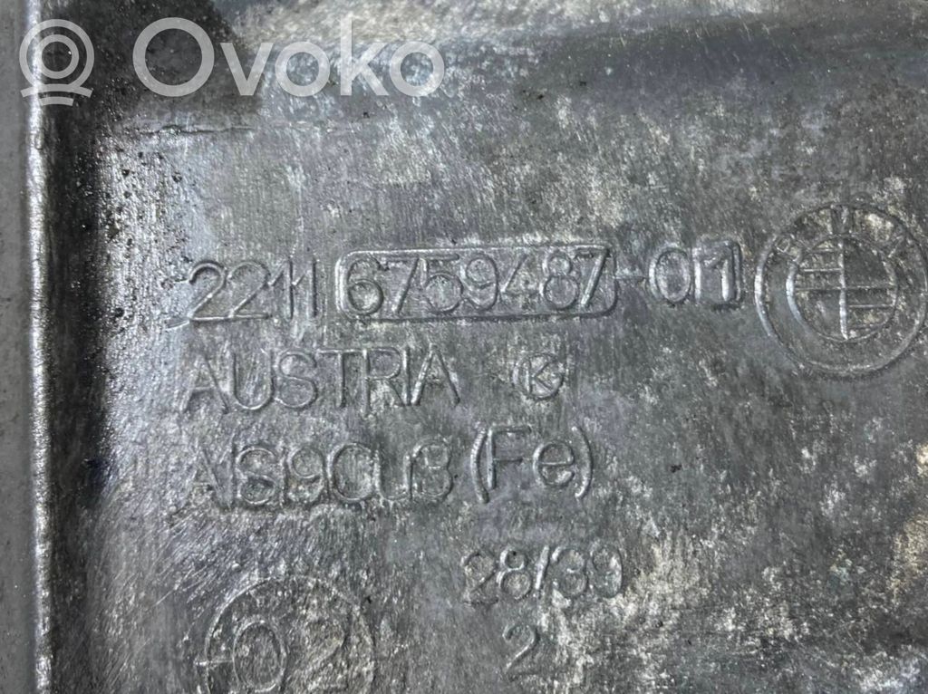 Engine mounting bracket