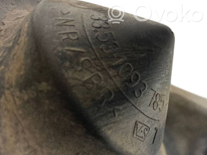 Aizmugurē riteņa rumbas vārpstas šarnīrs (stupica, capfa)