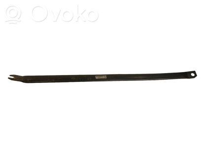 Cita veida dzinēja nodalījuma detaļa