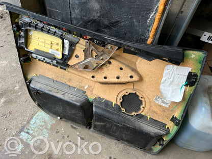 Priekšējo durvju apdare