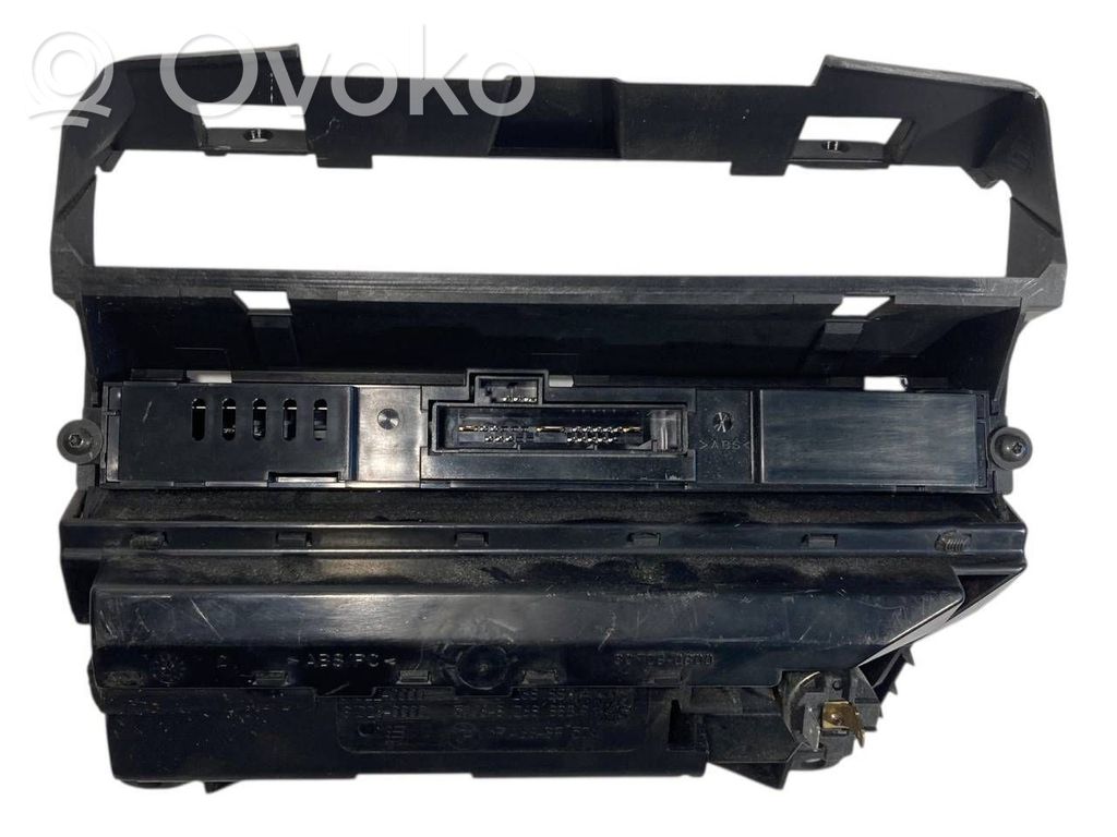 Pelnutrauks (priekšā)