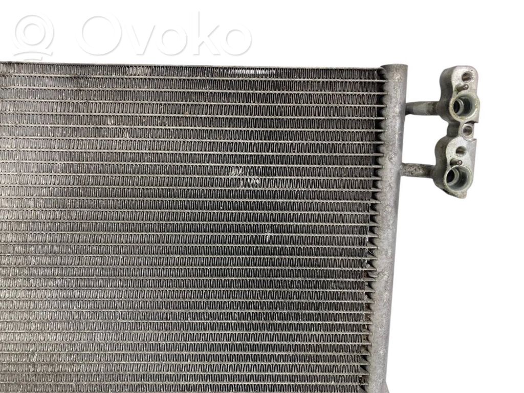 Gaisa kondicioniera dzeses radiators
