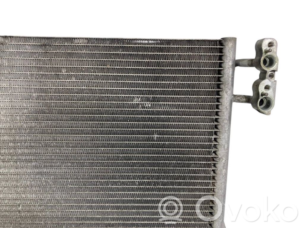 Air conditioner cooling radiator