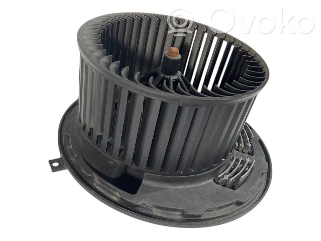 Mazā radiatora ventilators