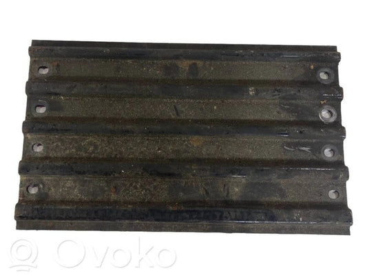 Muffler holder