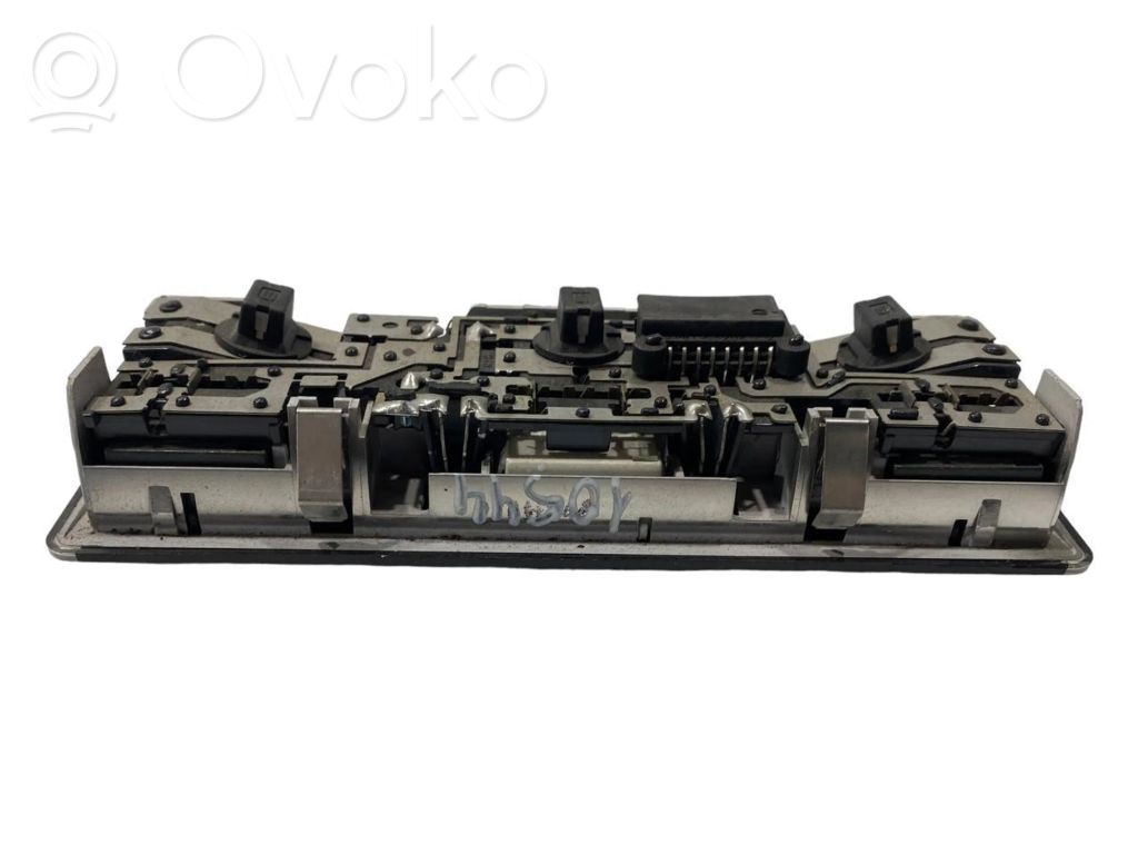 Priekšējo vietu apgaismojums