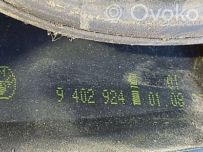 Aizmugurējais lukturis virsbūvē