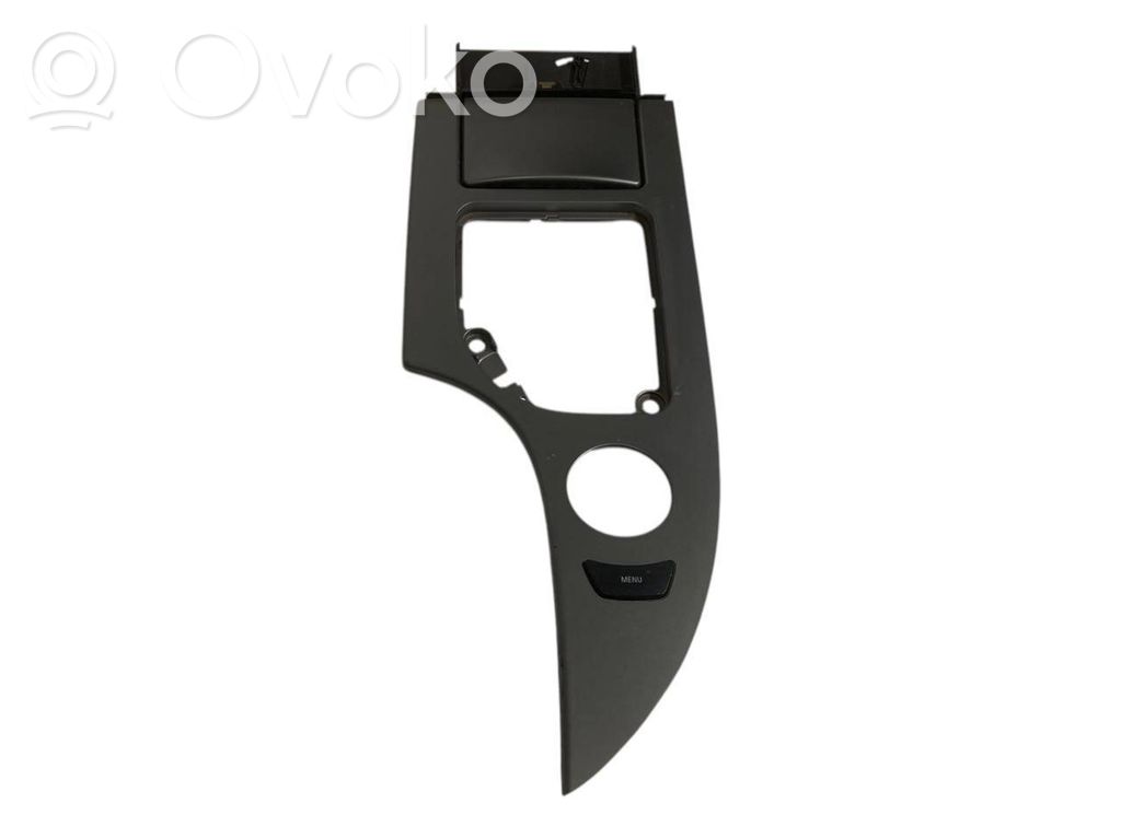 Отделка панели