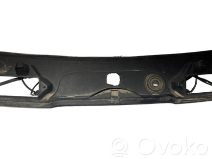 Stikla tīrītāja slotiņas