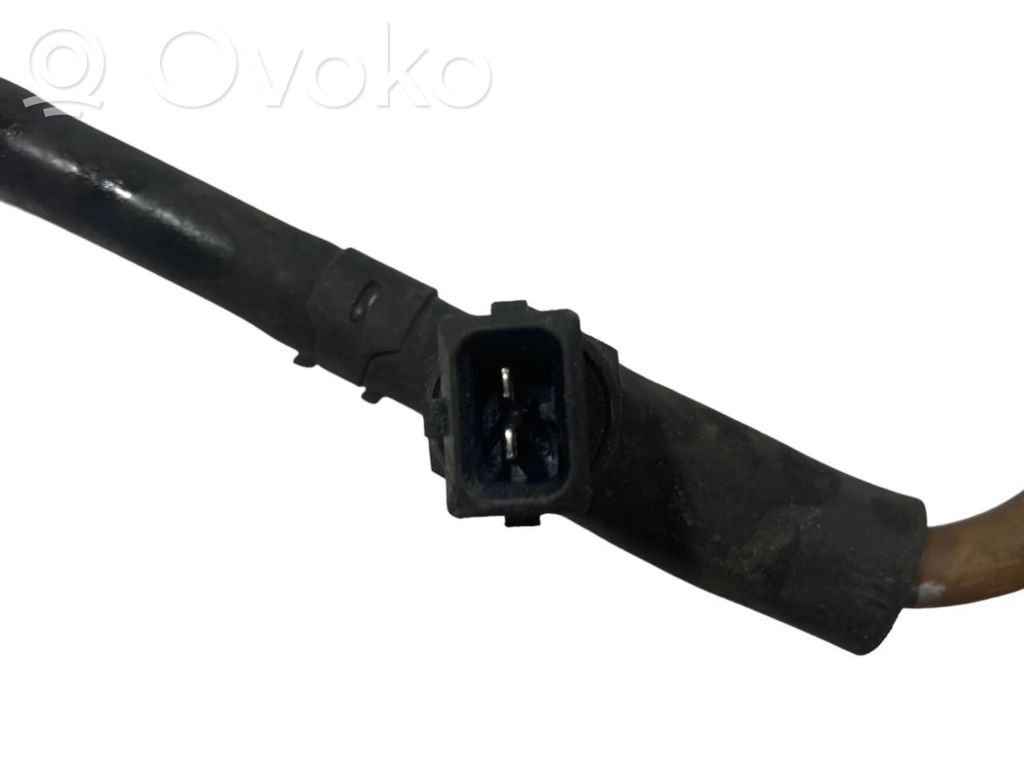 Труба(ы) / шланг(и)