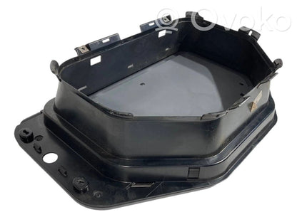 Cita veida bagāžnieka dekoratīvās apdares detaļa