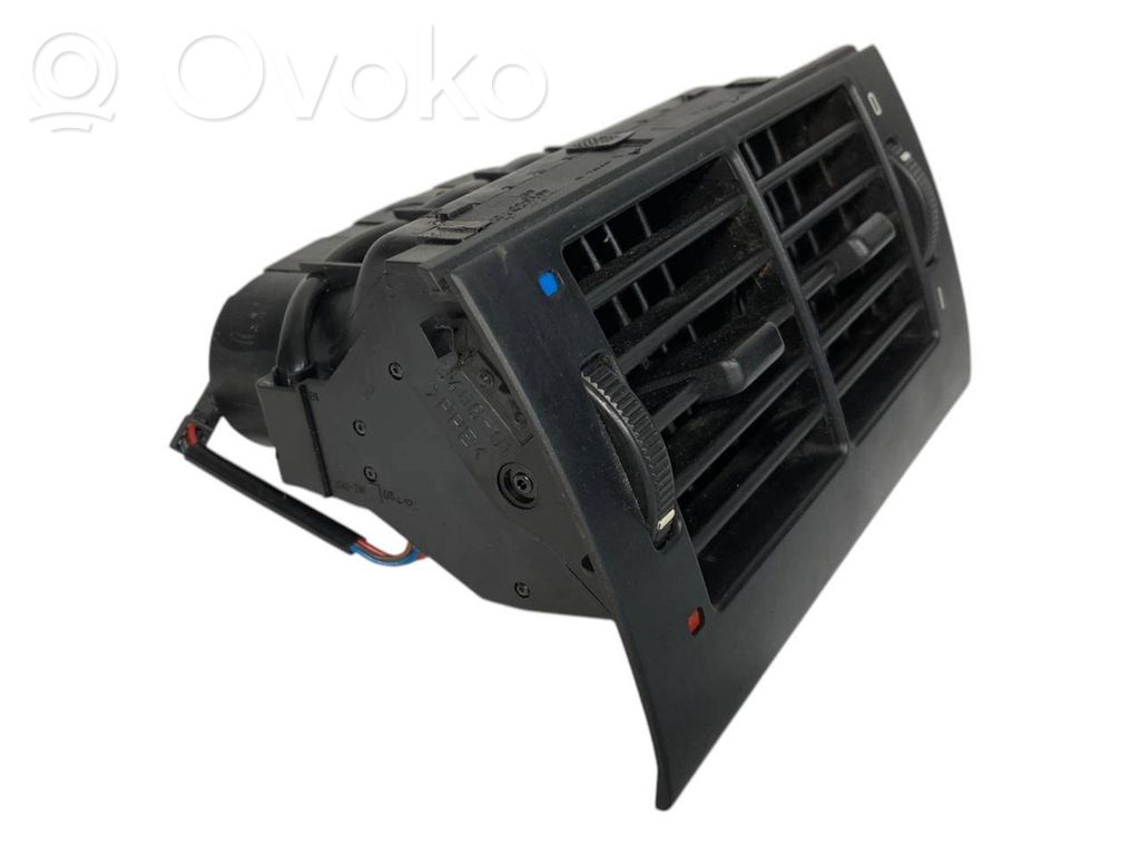 Aizmugurējā gaisa - ventilācijas reste