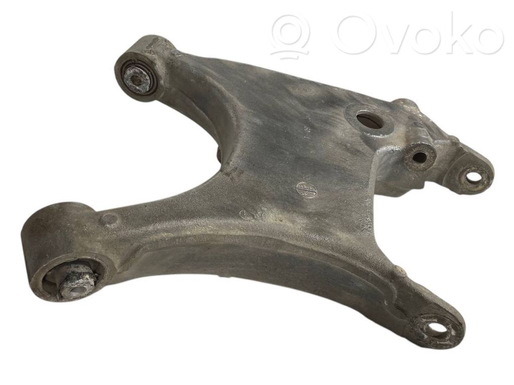 Стойки и рычаги