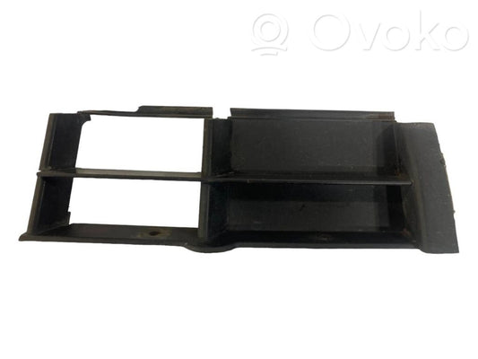 Lower grille (three-piece)