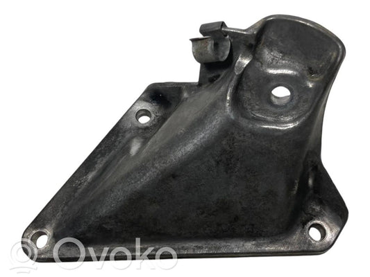Engine mounting bracket
