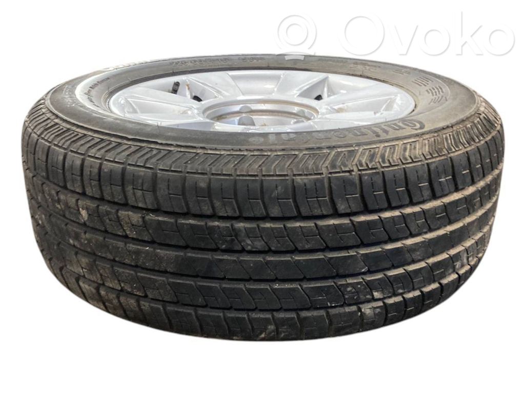 R 15 aluminum - alloy wheel(s)