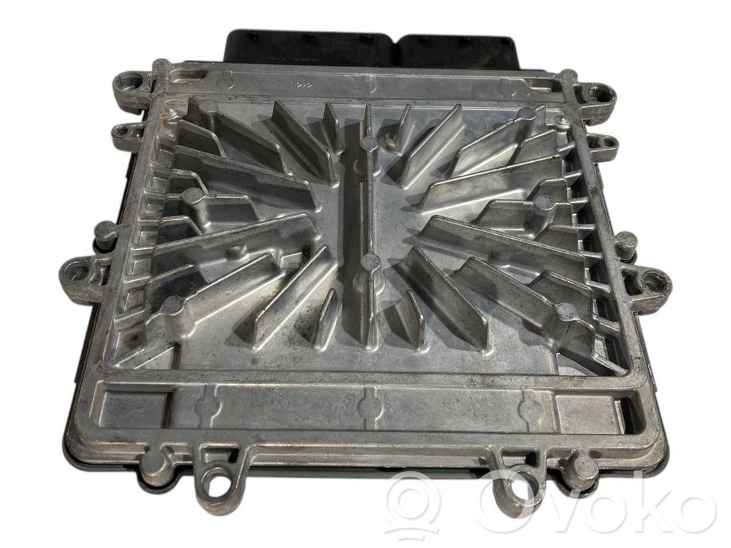 Dzinēja vadības bloks