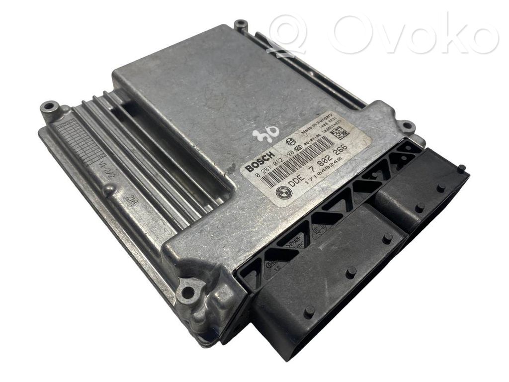 Dzinēja vadības bloks