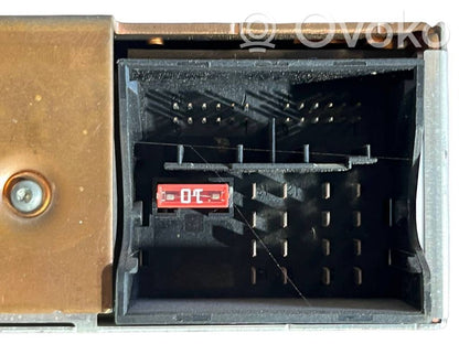 Radio / CD/DVD player / navigation