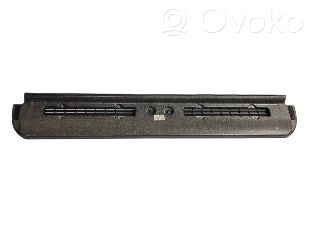 Cita veida bagāžnieka dekoratīvās apdares detaļa