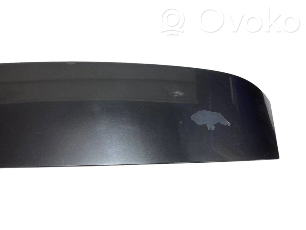 Spoilera aizmugurējais vāks