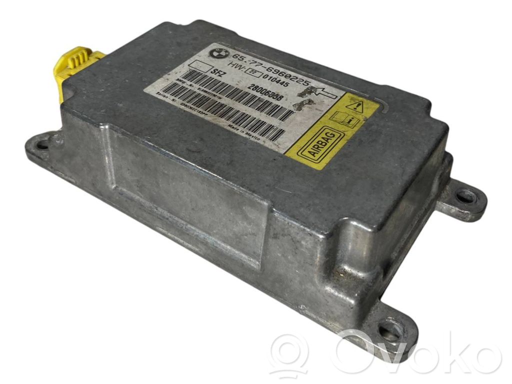 Gaisa spilvenu vadības bloks