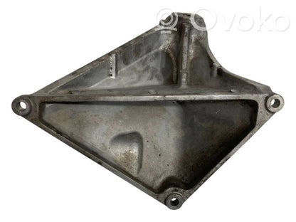 Dzinēja nostiprināšanas stiprinājums-kronšteins