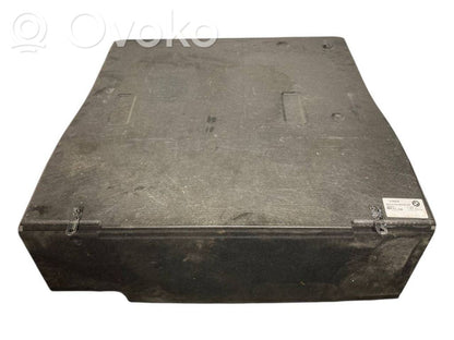 Пол багажника